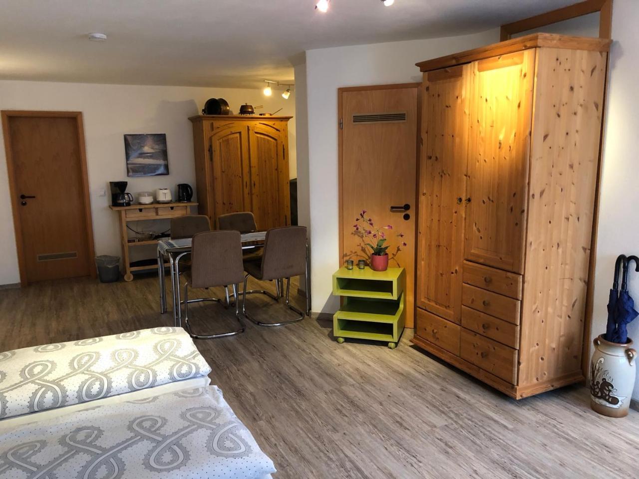 Ferienwohnung Riesterer ไฟรบวร์กอิมไบรส์เกา ภายนอก รูปภาพ